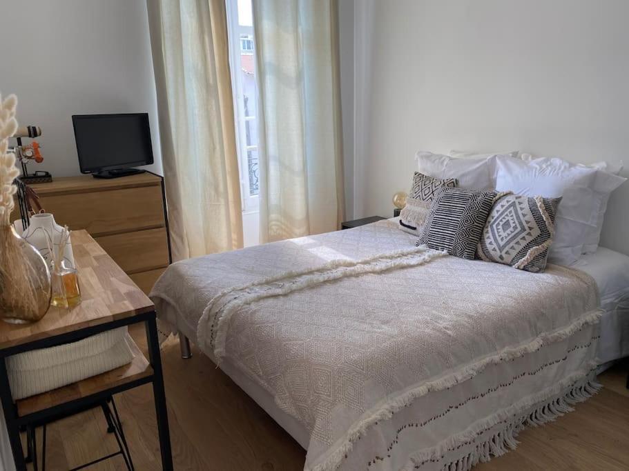 Appartement Banane, T2 Centre Ville, 400 M Des Plages Cannes